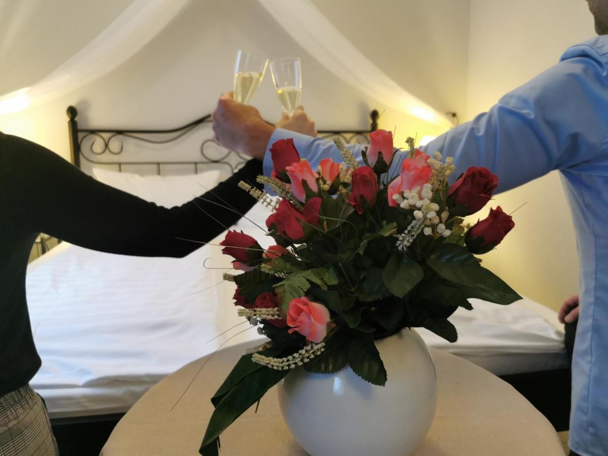 Hotel Cristal Nuremberg ภายนอก รูปภาพ