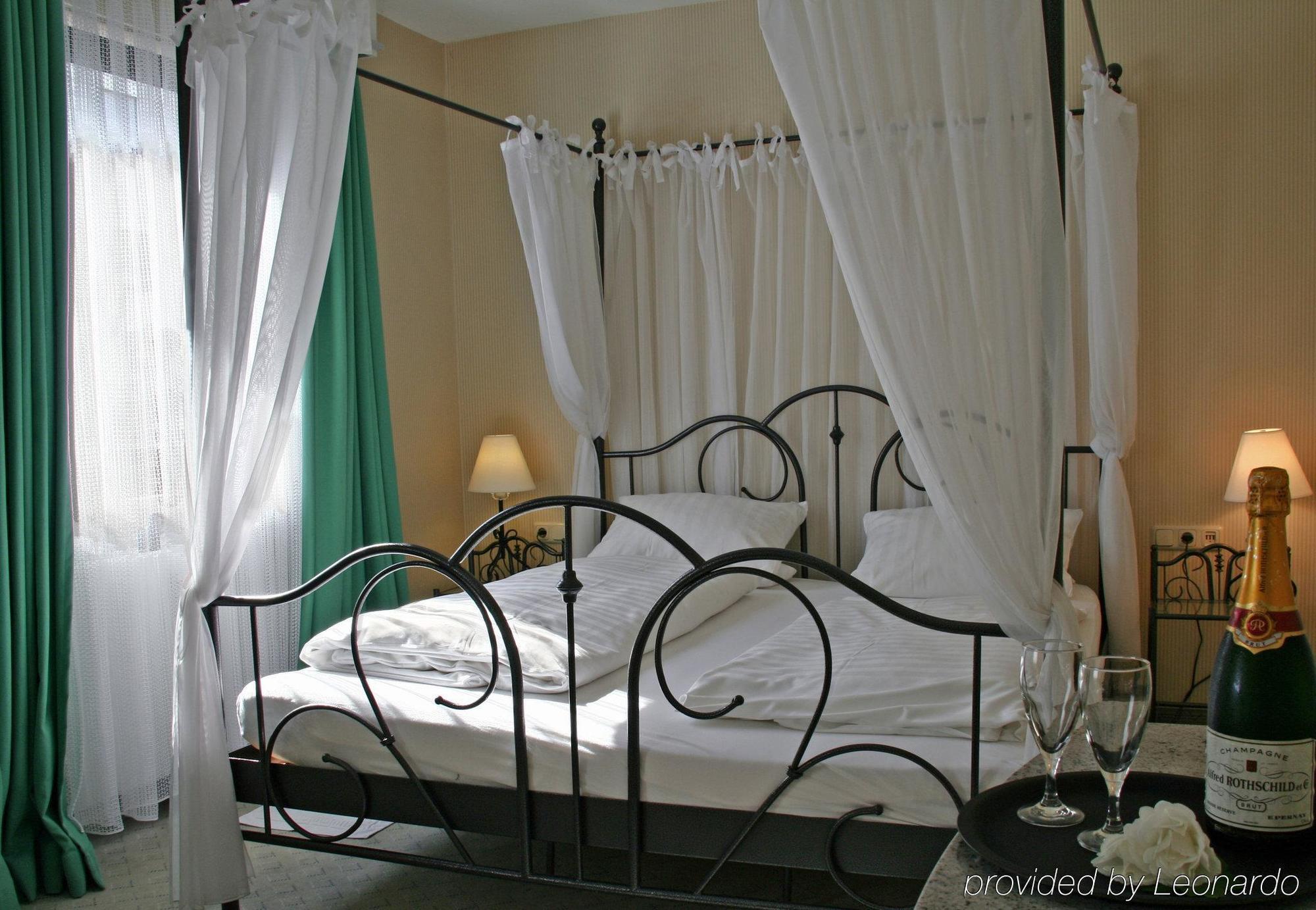 Hotel Cristal Nuremberg ห้อง รูปภาพ