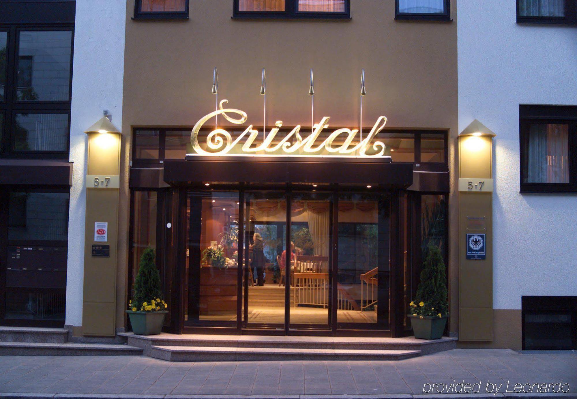 Hotel Cristal Nuremberg ภายนอก รูปภาพ