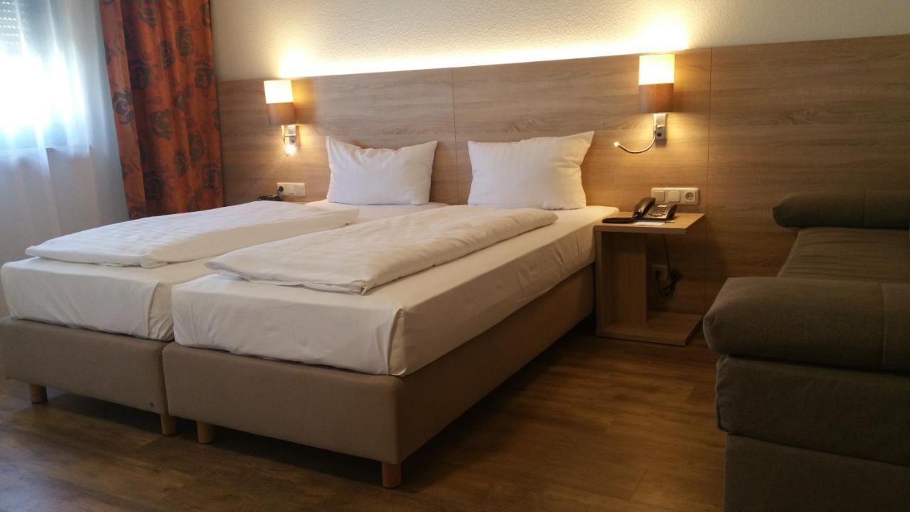Hotel Cristal Nuremberg ภายนอก รูปภาพ