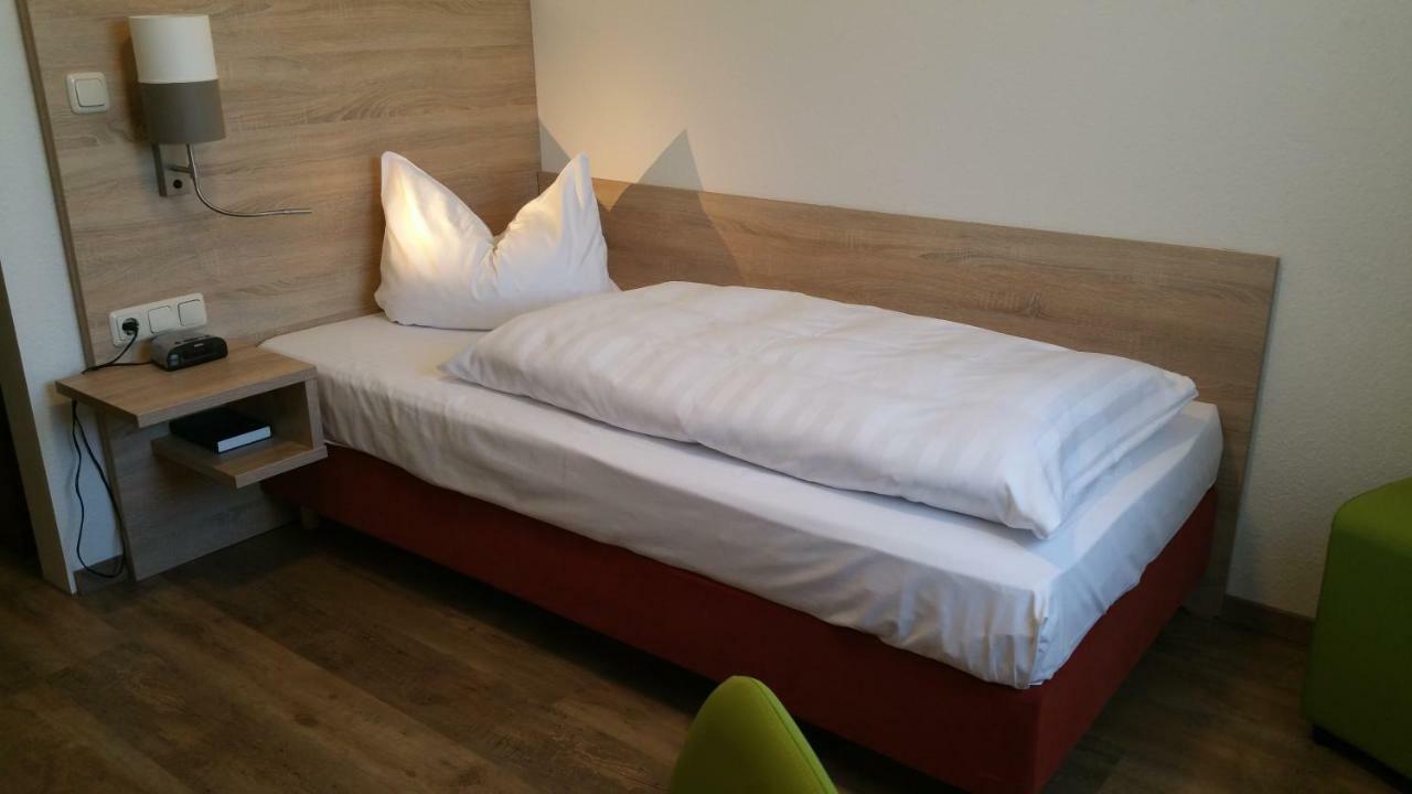 Hotel Cristal Nuremberg ภายนอก รูปภาพ