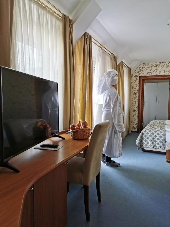 Hotel Cristal Nuremberg ภายนอก รูปภาพ
