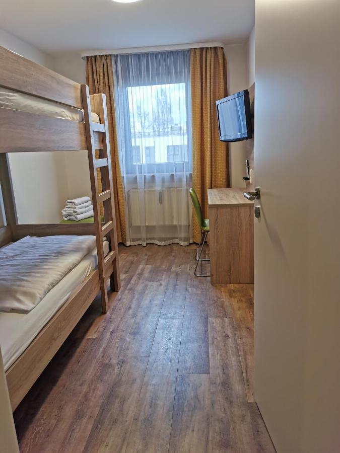 Hotel Cristal Nuremberg ภายนอก รูปภาพ