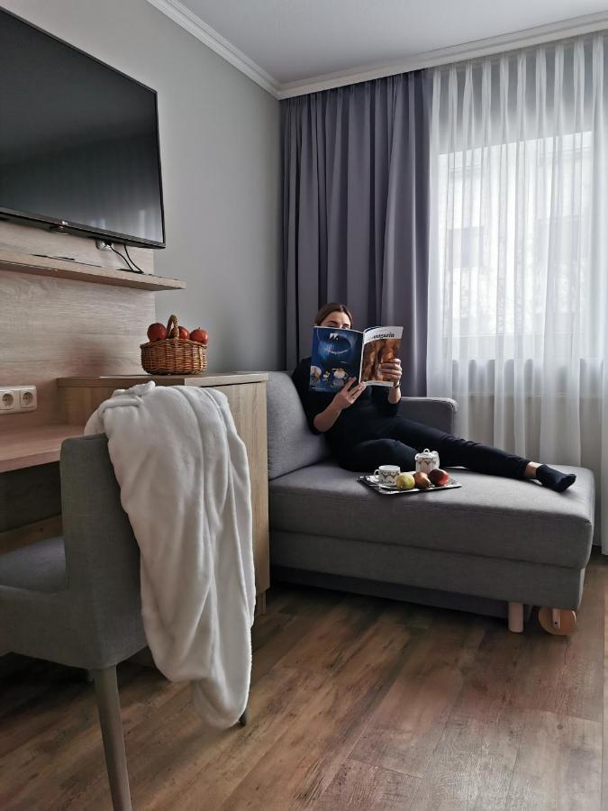 Hotel Cristal Nuremberg ภายนอก รูปภาพ