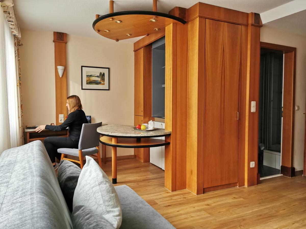 Hotel Cristal Nuremberg ภายนอก รูปภาพ