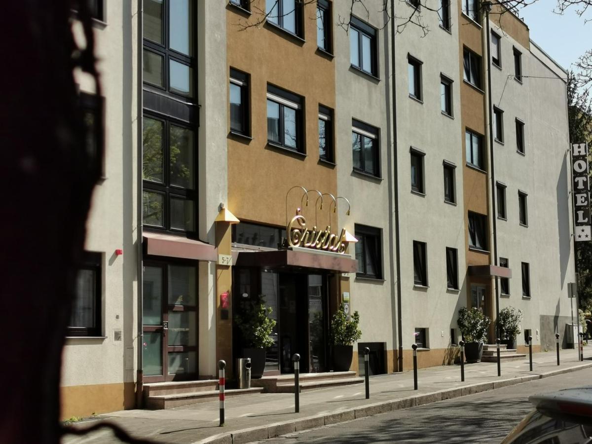 Hotel Cristal Nuremberg ภายนอก รูปภาพ